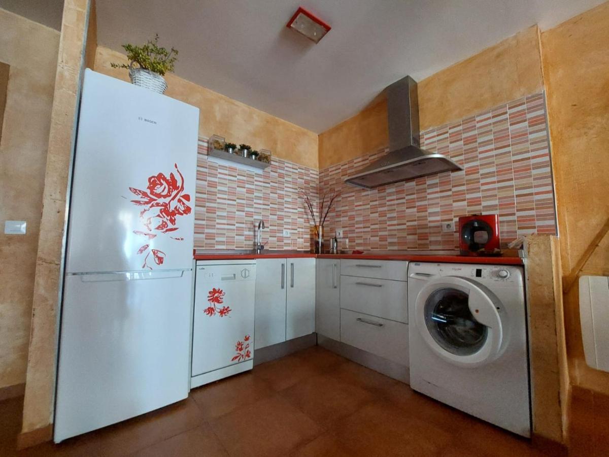 El Atico De Mijares Guest House ภายนอก รูปภาพ